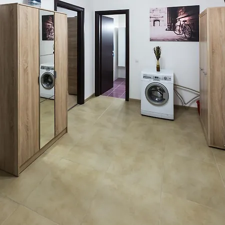 Apartment Solid